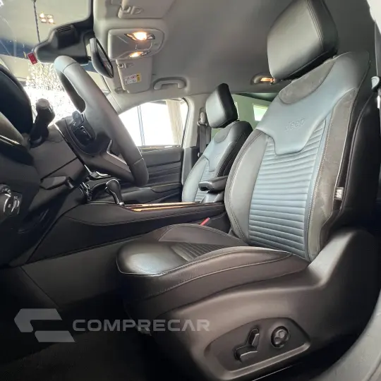 COMMANDER 1.3 T270 Turbo Limited