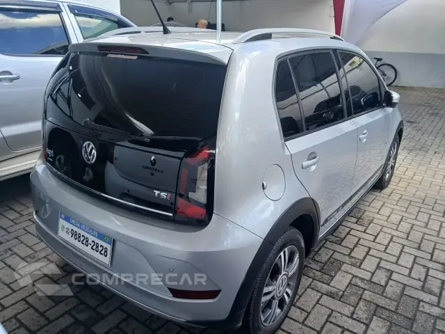 CROSS UP - 1.0 TSI 12V 4P MANUAL
