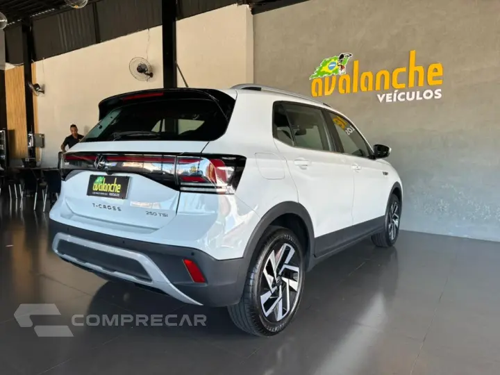 T-CROSS 1.4 250 TSI TOTAL FLEX HIGHLINE AUTOMÁTICO