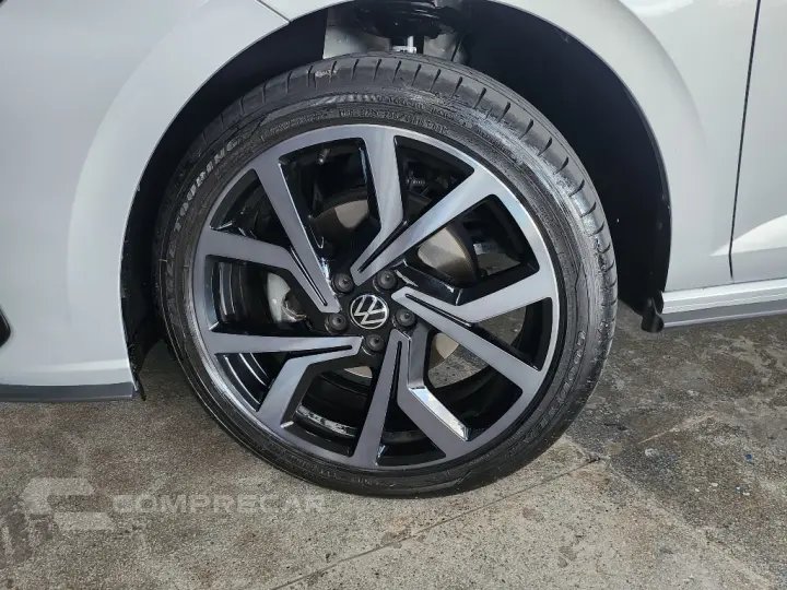 VIRTUS 1.4 250 TSI EXCLUSIVE AUTOMÁTICO