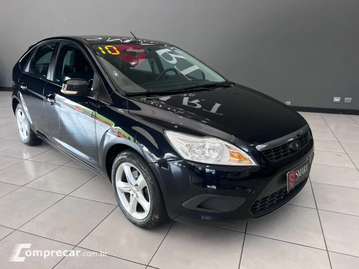 Focus Hatch GLX 1.6 8V (Flex)