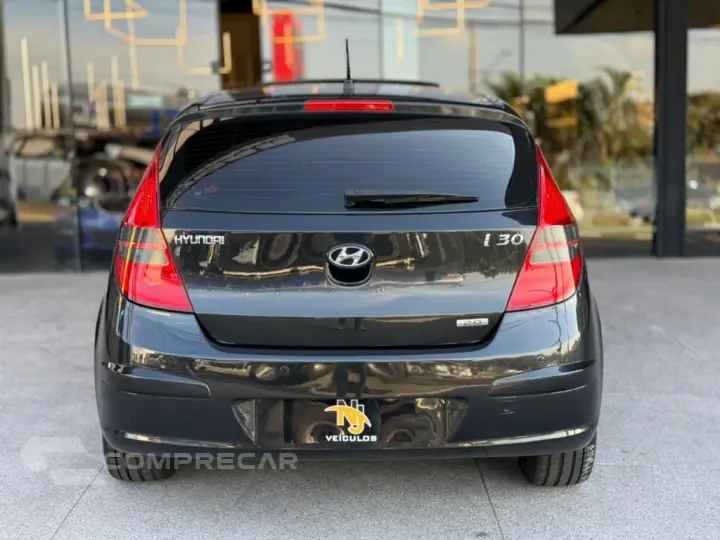 I30 2.0 MPI 16V GASOLINA 4P AUTOMÁTICO