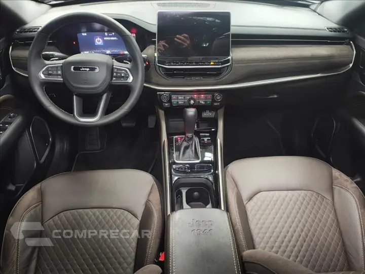 COMMANDER 1.3 T270 Turbo Overland