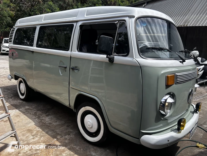 KOMBI 1.6 MI Carat 8V