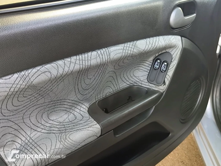 FIESTA 1.6 MPI SEDAN 8V FLEX 4P MANUAL