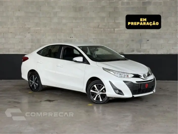YARIS 1.5 16V FLEX SEDAN XS CONNECT MULTIDRIVE