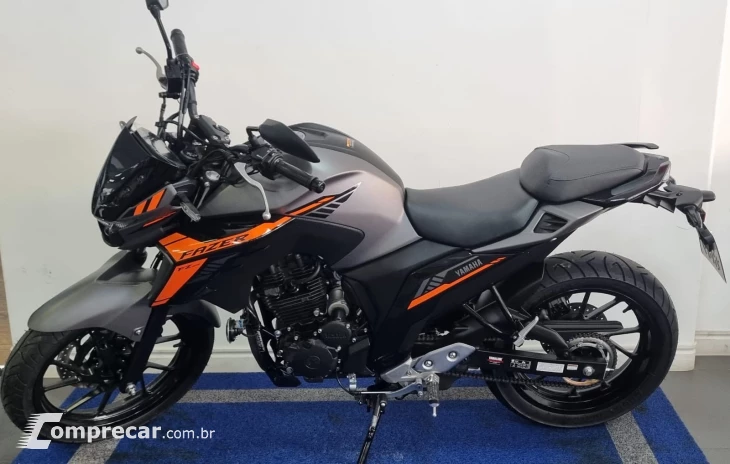 Fz25  250 Connected