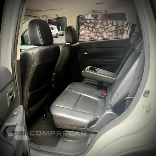 OUTLANDER 3.0 GT 4X4 V6 24V