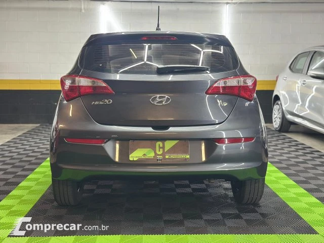 HB20 - 1.0 COMFORT PLUS 12V 4P MANUAL