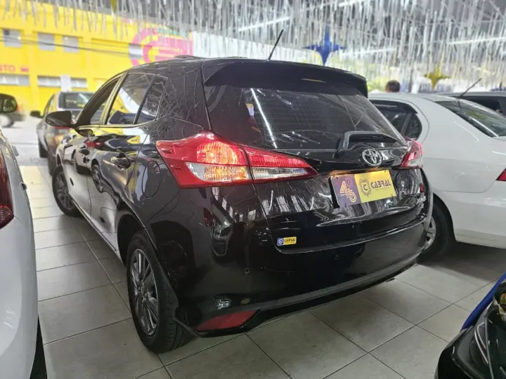 YARIS XL Plus Con. 1.5 Flex 16V 5p Aut.