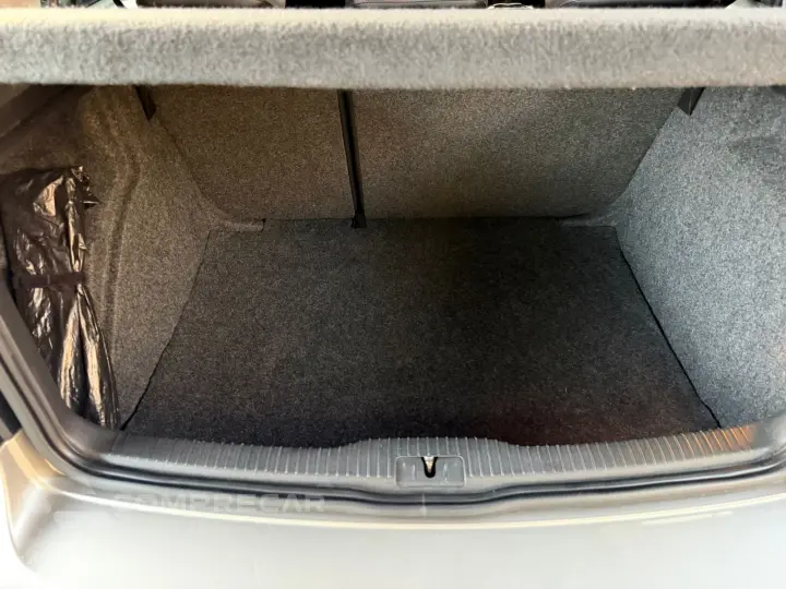 Golf Sportline 1.6 Mi Total Flex 8V 4p