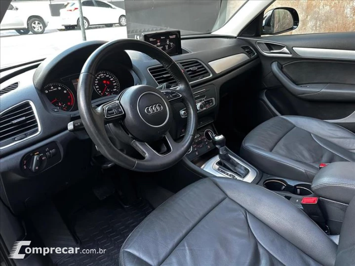 Q3 2.0 TFSI Ambiente Quattro