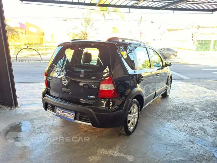LIVINA 1.6 SL X-gear 16V