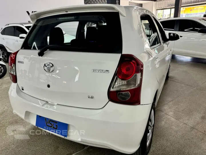 Etios Hatch 1.3 16V 4P FLEX X