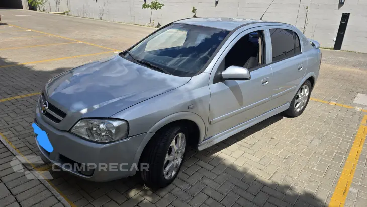 ASTRA 2.0 MPFI Advantage 8V