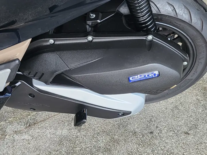 PCX DLX