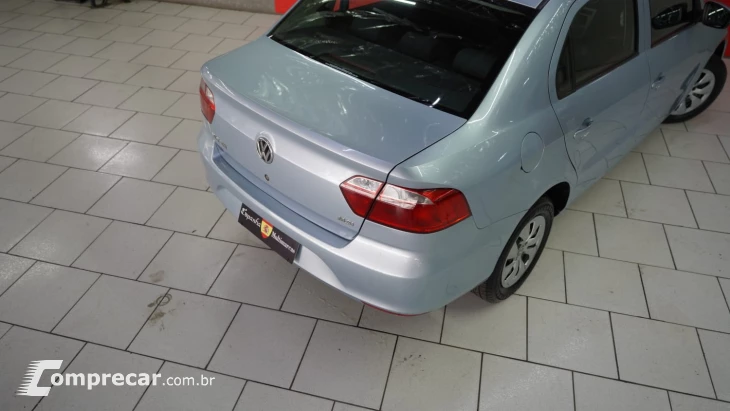 VOYAGE 1.6 C 8V