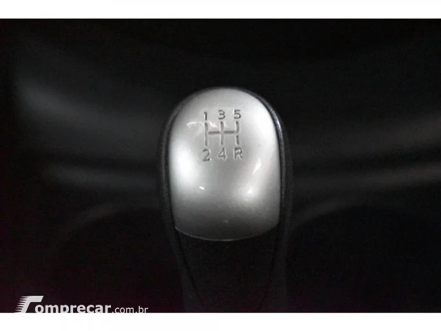 VERSA - 1.6 16V SV 4P MANUAL