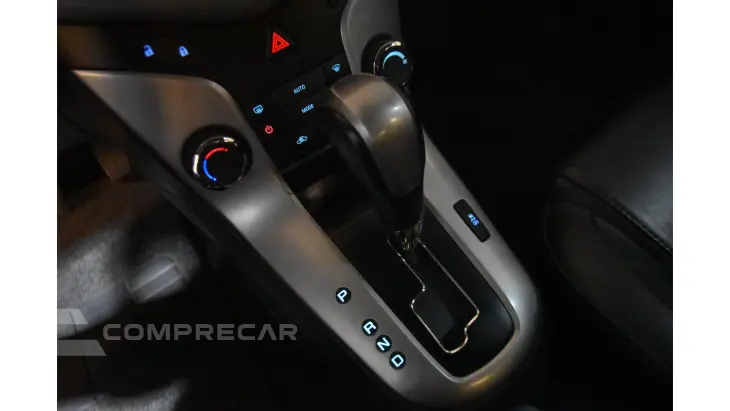 CRUZE SEDAN - 1.8 LT 16V 4P AUTOMÁTICO