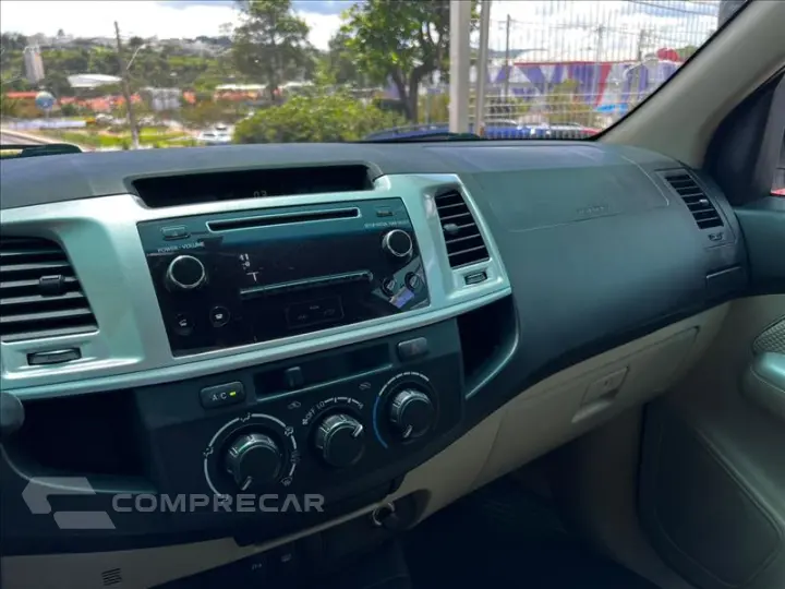 HILUX SW4 2.7 SR 4X2 16V