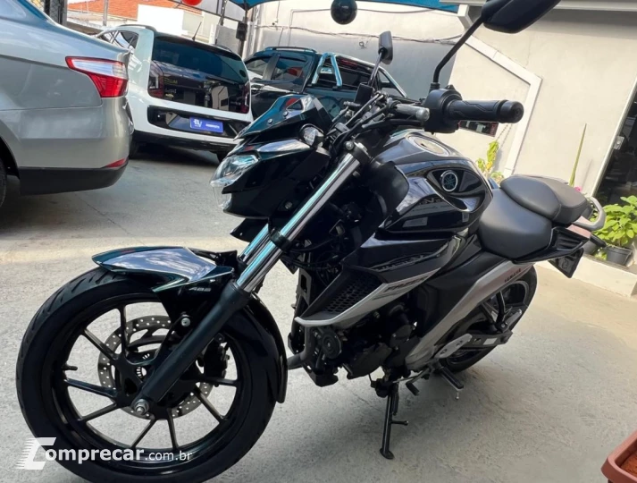 FAZER 250