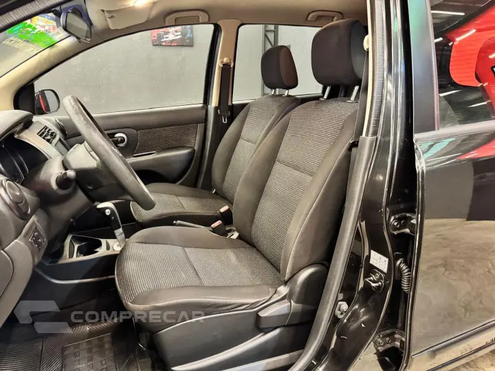 Livina 1.8 S 16V Flex 4P Automático