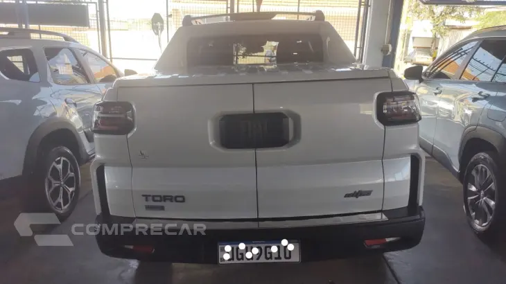 FIAT TORO ULTRA  T 270 AT