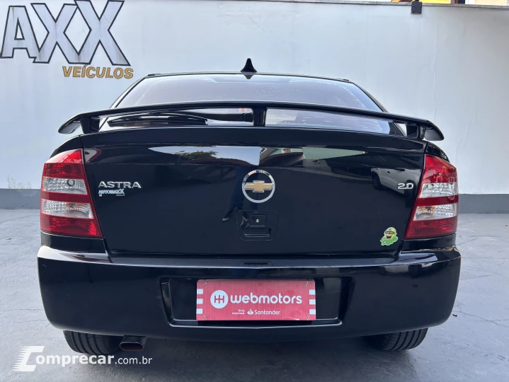 ASTRA 2.0 MPFI Advantage 8V