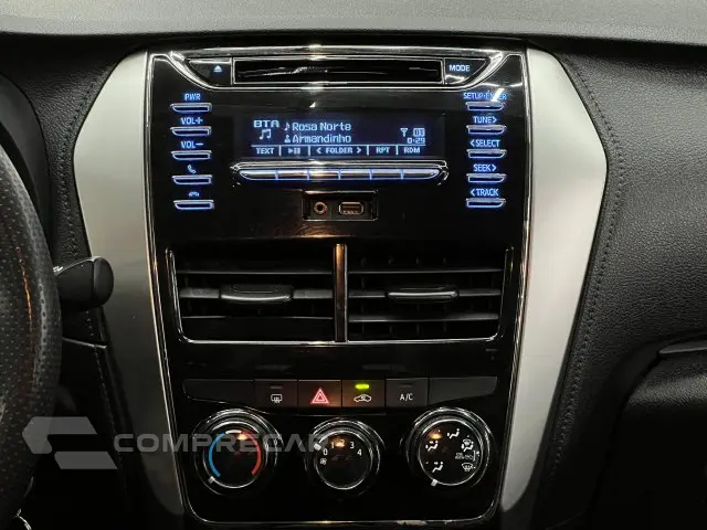 YARIS SEDAN - 1.5 16V SEDAN XL LIVE MULTIDRIVE