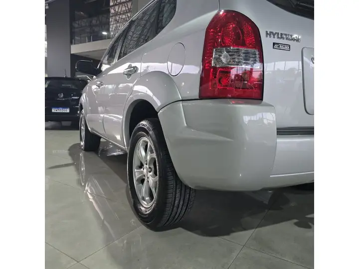 TUCSON 2.0 MPFI GLS 16V 143CV 2WD FLEX 4P AUTOMÁTICO