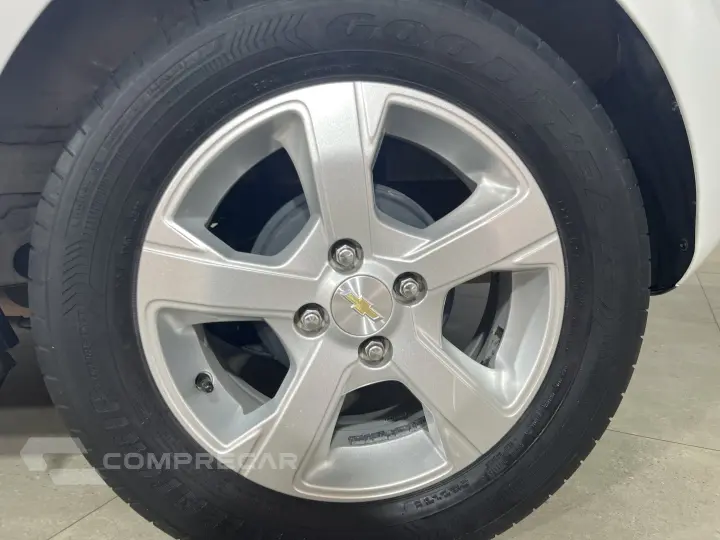 ONIX 1.4 MPFI LT 8V FLEX 4P MANUAL