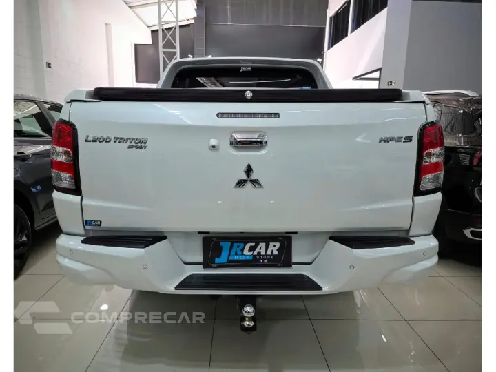 L200 TRITON  2.4 16V TURBO DIESEL SPORT HPE-S CD 4P 4X4 AUTO