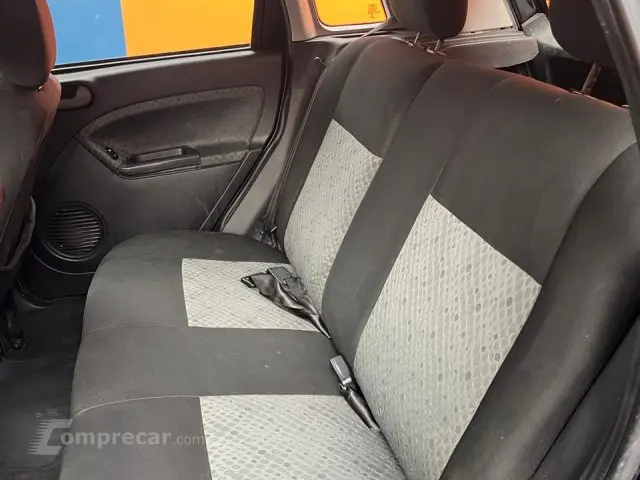 FIESTA HATCH - 1.6 MPI HATCH 8V 4P MANUAL