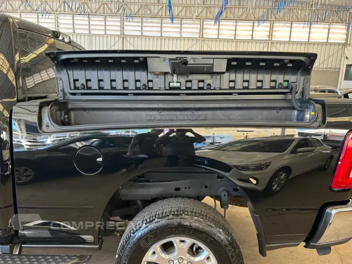 2500 6.7 I6 TURBO DIESEL LARAMIE CD 4X4 AUTOMÁTICO