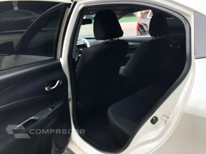 Yaris 1.5 16V Flex Sedan Xl Multidrive