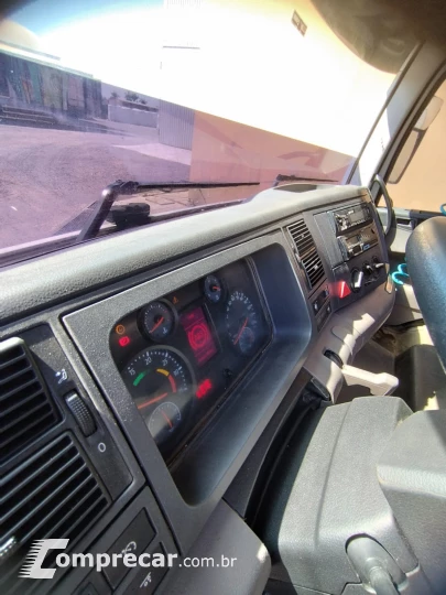 CAMINHÃO 24-280 *