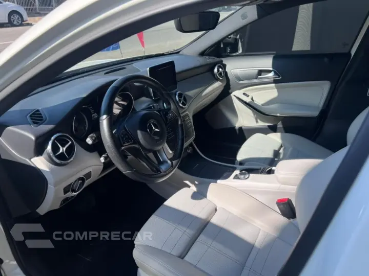 GLA 200 Advance 1.6/1.6 TB 16V Flex Aut.