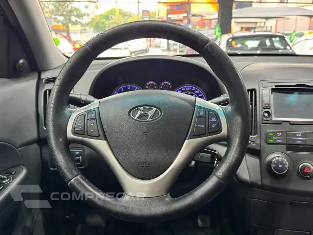 I30 - 2.0 MPFI GLS 16V 4P AUTOMÁTICO