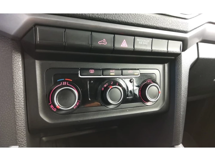 AMAROK 3.0 V6 TDI DIESEL COMFORTLINE CD 4MOTION AUTOMÁTICO