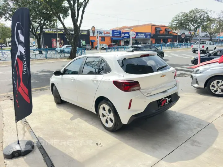 Onix Hatch 1.0 4P FLEX LTZ TURBO AUTOMÁTICO