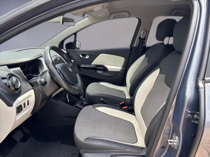 CAPTUR 2.0 16V HI-FLEX INTENSE AUTOMÁTICO