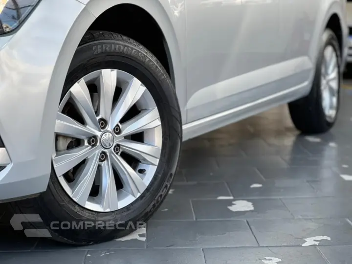 VIRTUS 1.0 200 TSI COMFORTLINE AUTOMÁTICO