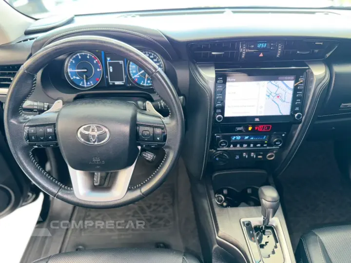 HILUX SW4 2.8 D-4d Turbo SRX 7L 4X4