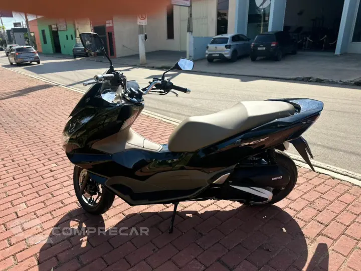 PCX 160 DLX ABS