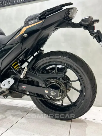 FAZER 250