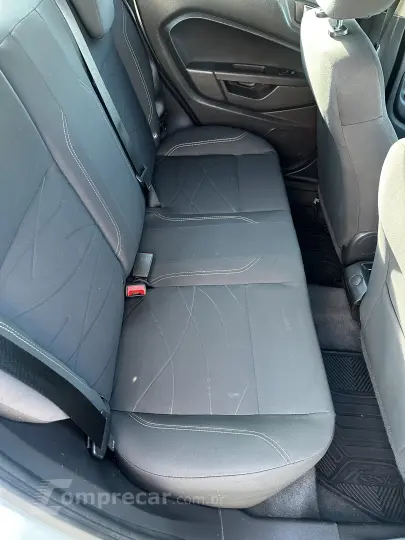 FIESTA 1.6 SE Plus Sedan 16V