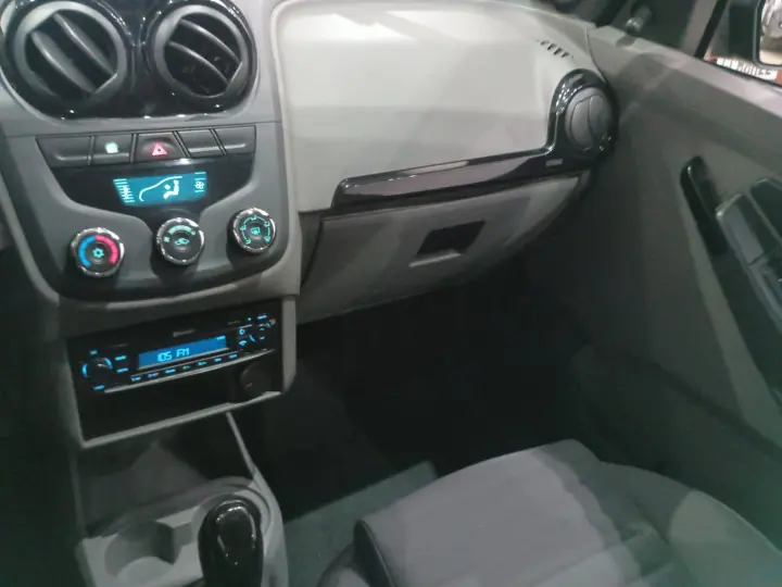AGILE 1.4 MPFI LT 8V
