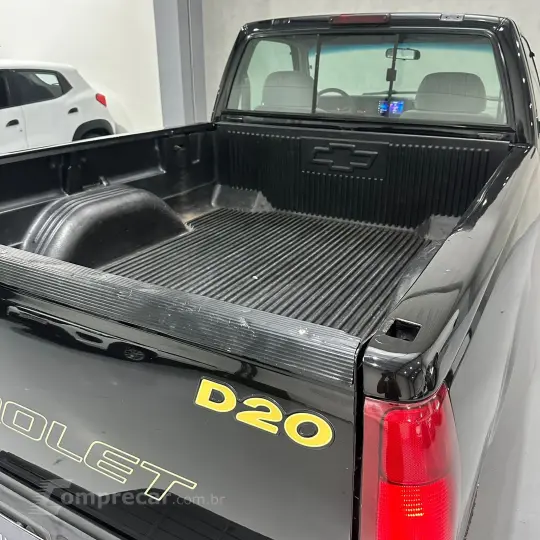Silverado DLX 4.2 Diesel