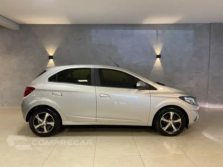 ONIX 1.4 MPFI LTZ 8V