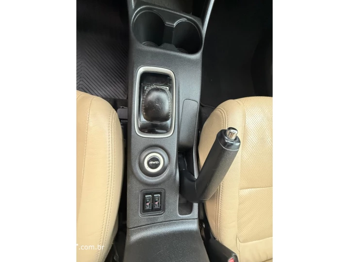 OUTLANDER 2.2 MIVEC DI-D DIESEL HPE-S AWD AUTOMÁTICO